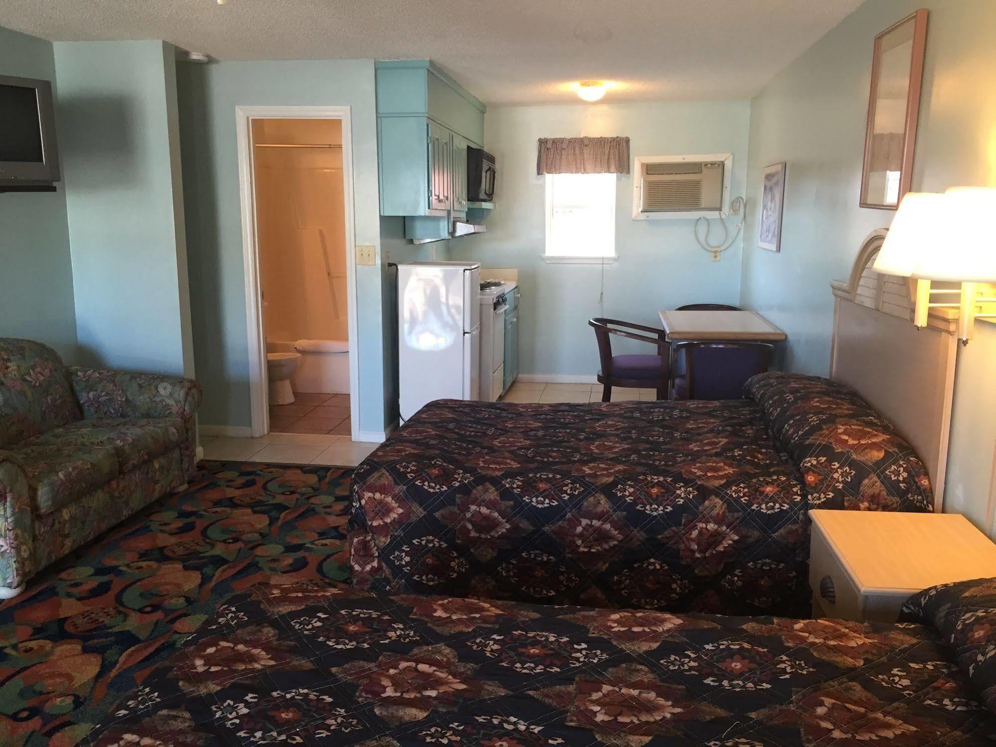 Calypso Motor Inn Миртл-Бич Экстерьер фото